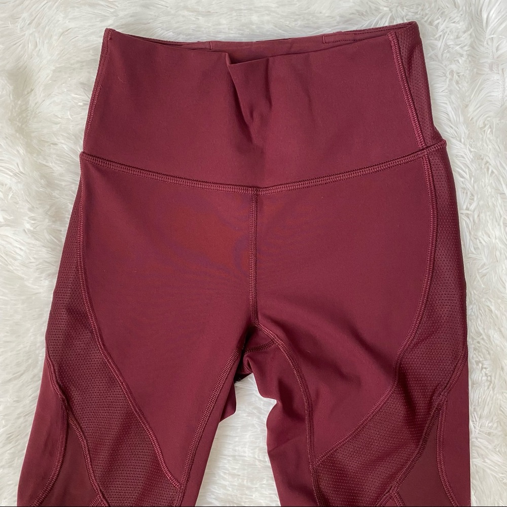 Lululemon *Mesh Wunder Under HR 28” - Picture 2 of 8